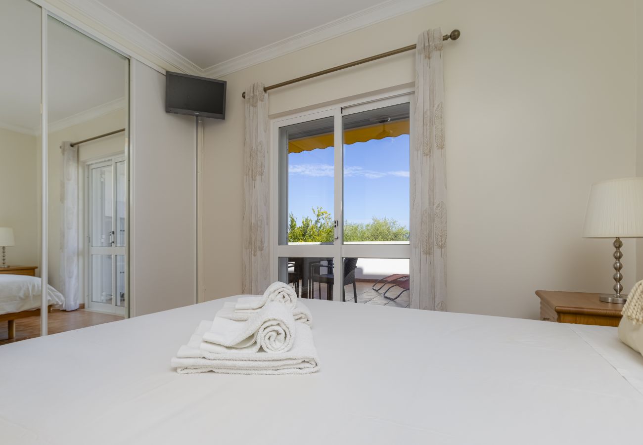 Apartamento em Porches - Casa Milagre