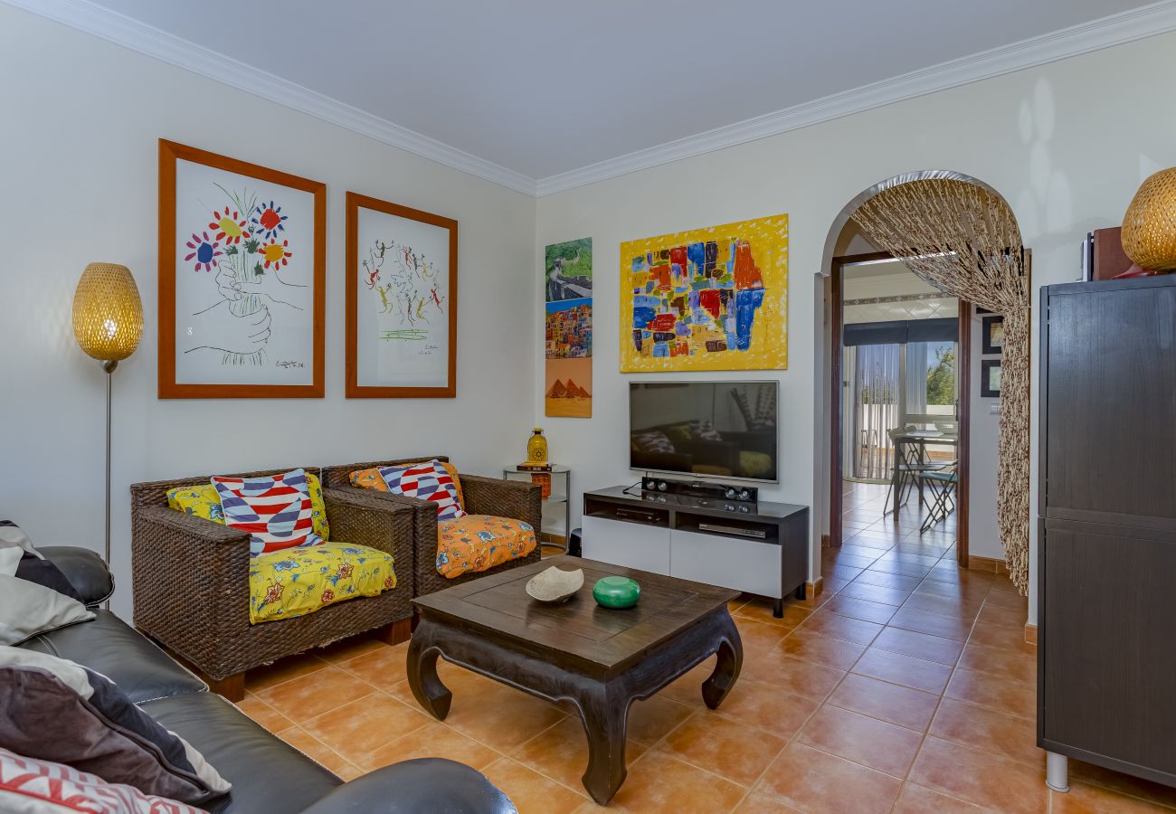 Apartamento em Porches - Casa Milagre