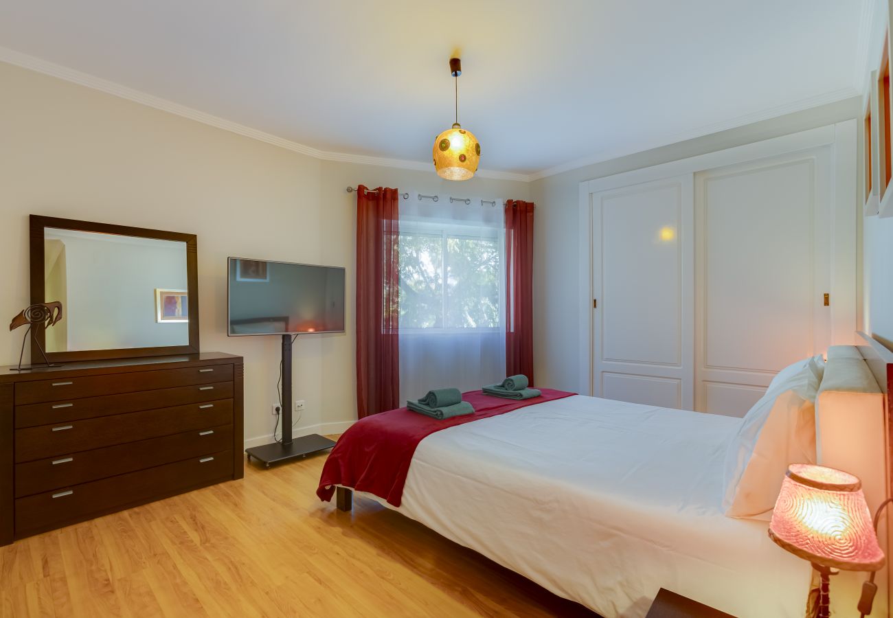 Apartment in Albufeira - Jazz & Silvia