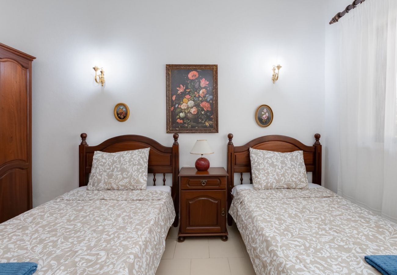 Villa à Albufeira - Villa Rosado